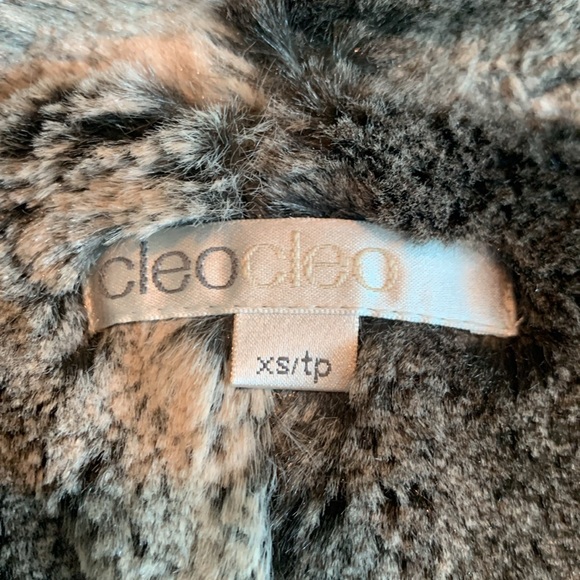 CLEOCLEO Women’s Jacket - Picture 15 of 16